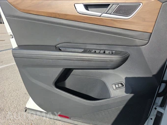 2025 Volkswagen Atlas 2.0T SE w/Technology - miniatura 9