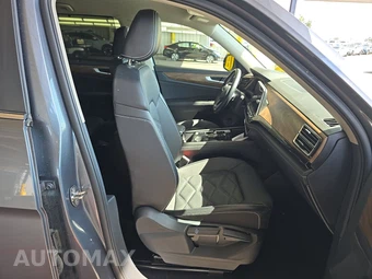 2025 Volkswagen Atlas 2.0T SE w/Technology - miniatura 8