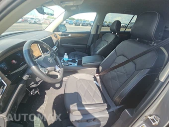 2025 Volkswagen Atlas 2.0T SE w/Technology - miniatura 7