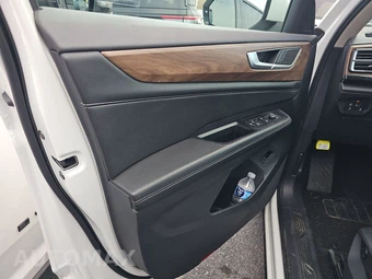2025 Volkswagen Atlas 2.0T SE w/Technology - miniatura 15