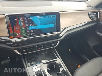 2025 Volkswagen Atlas 2.0T SE w/Technology - miniatura 17