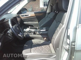 2025 Volkswagen Atlas 2.0T SE w/Technology - miniatura 8