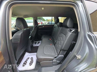 2025 Volkswagen Atlas 2.0T SE w/Technology - miniatura 13