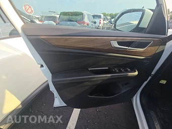 2025 Volkswagen Atlas 2.0T SE w/Technology - miniatura 9