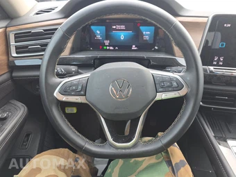 2025 Volkswagen Atlas 2.0T SE w/Technology - miniatura 16