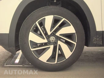 2025 Volkswagen Atlas 2.0T SE w/Technology - miniatura 9