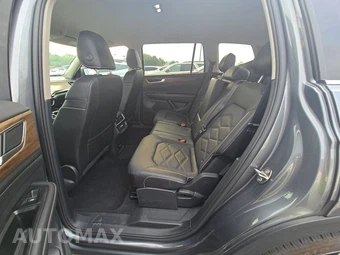 2025 Volkswagen Atlas 2.0T SE w/Technology - miniatura 13