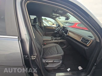 2025 Volkswagen Atlas 2.0T SE w/Technology - miniatura 8