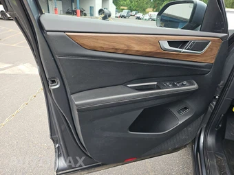 2025 Volkswagen Atlas 2.0T SE w/Technology - miniatura 9