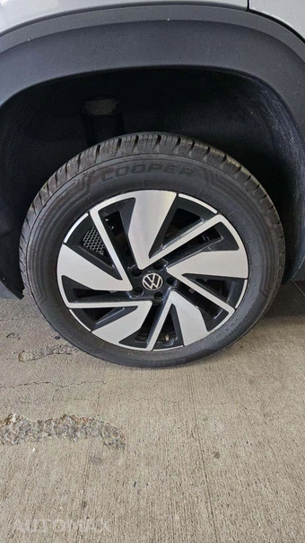 2025 Volkswagen Atlas 2.0T SE w/Technology - miniatura 30