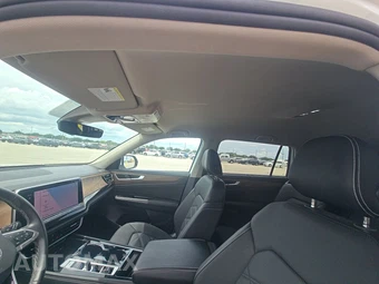 2025 Volkswagen Atlas 2.0T SE w/Technology - miniatura 19