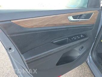 2025 Volkswagen Atlas 2.0T SE w/Technology - miniatura 9