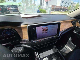 2025 Volkswagen Atlas 2.0T SE w/Technology - miniatura 10