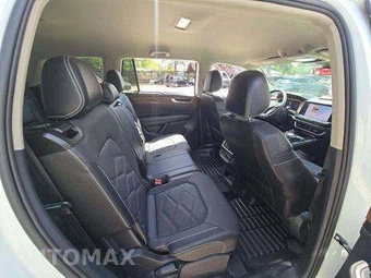 2025 Volkswagen Atlas 2.0T SE w/Technology - miniatura 17