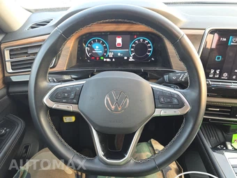 2025 Volkswagen Atlas 2.0T SE w/Technology - miniatura 16