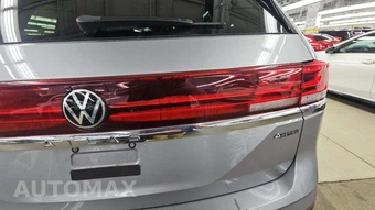 2025 Volkswagen Atlas 2.0T SE w/Technology - miniatura 32