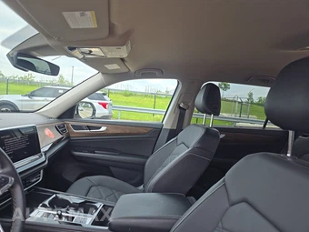 2025 Volkswagen Atlas 2.0T SE w/Technology - miniatura 20