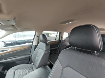 2025 Volkswagen Atlas 2.0T SE w/Technology - miniatura 18