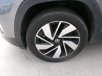 2025 Volkswagen Atlas 2.0T SE w/Technology - miniatura 16