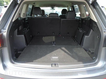 2025 Volkswagen Atlas 2.0T SE w/Technology - miniatura 8