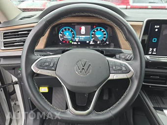 2025 Volkswagen Atlas 2.0T SE w/Technology - miniatura 10
