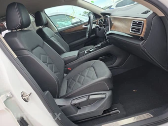 2025 Volkswagen Atlas 2.0T SE w/Technology - miniatura 8