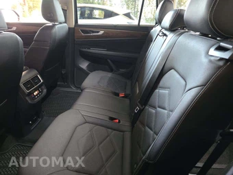 2025 Volkswagen Atlas 2.0T SE w/Technology - miniatura 13