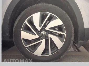 2025 Volkswagen Atlas 2.0T SE w/Technology - miniatura 10