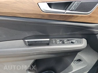 2025 Volkswagen Atlas 2.0T SE w/Technology - miniatura 15