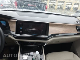 2025 Volkswagen Atlas 2.0T SE w/Technology - miniatura 11