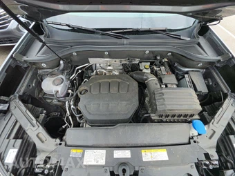 2025 Volkswagen Atlas 2.0T SE w/Technology - miniatura 16