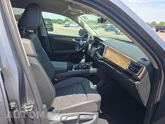 2025 Volkswagen Atlas 2.0T SE w/Technology - miniatura 8