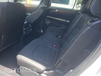 2025 Volkswagen Atlas 2.0T SE w/Technology - miniatura 13