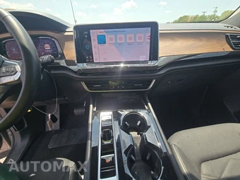 2025 Volkswagen Atlas 2.0T SE w/Technology - miniatura 11