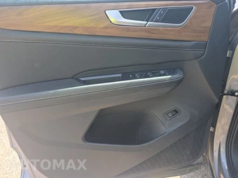2025 Volkswagen Atlas 2.0T SE w/Technology - miniatura 9