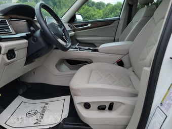 2025 Volkswagen Atlas 2.0T SE w/Technology - miniatura 7
