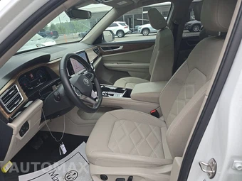 2025 Volkswagen Atlas 2.0T SE w/Technology - miniatura 7