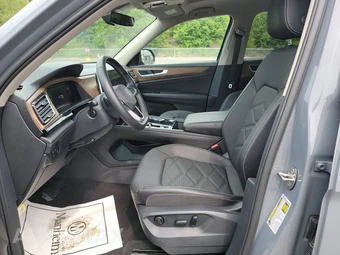 2025 Volkswagen Atlas 2.0T SE w/Technology - miniatura 7