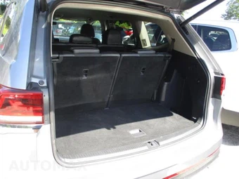 2025 Volkswagen Atlas 2.0T SE w/Technology - miniatura 14