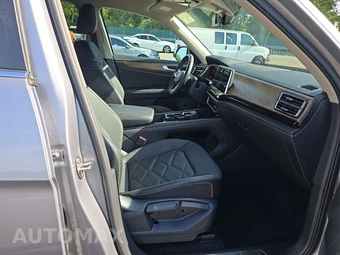 2025 Volkswagen Atlas 2.0T SE w/Technology - miniatura 8
