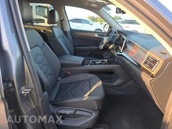 2025 Volkswagen Atlas 2.0T SE w/Technology - miniatura 8