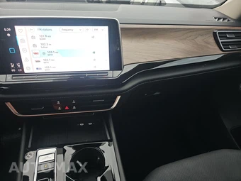 2025 Volkswagen Atlas 2.0T SE w/Technology - miniatura 17
