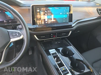 2025 Volkswagen Atlas 2.0T SE w/Technology - miniatura 17