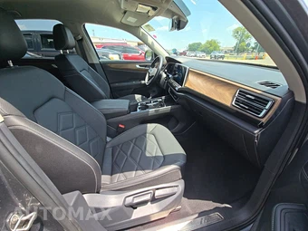 2025 Volkswagen Atlas 2.0T SE w/Technology - miniatura 8