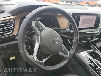 2025 Volkswagen Atlas 2.0T SE w/Technology - miniatura 10