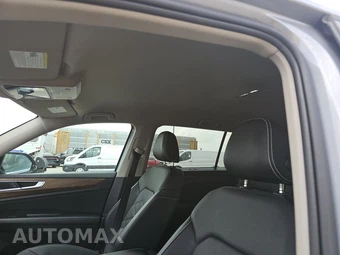 2025 Volkswagen Atlas 2.0T SE w/Technology - miniatura 18
