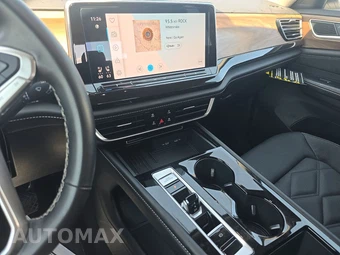2025 Volkswagen Atlas 2.0T SE w/Technology - miniatura 11
