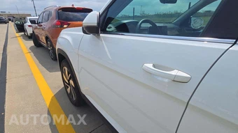 2025 Volkswagen Atlas 2.0T SE w/Technology - miniatura 22