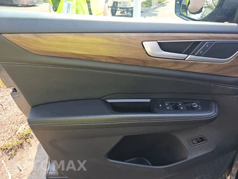 2025 Volkswagen Atlas 2.0T SE w/Technology - miniatura 15