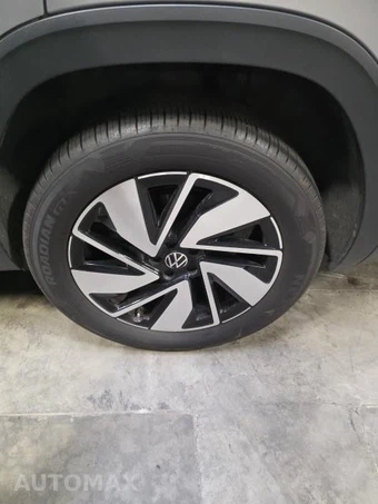 2025 Volkswagen Atlas 2.0T SE w/Technology - miniatura 6